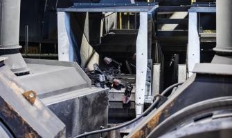 Gate and Spure Conveyor Improves Plant 4 Uptime, Workplace